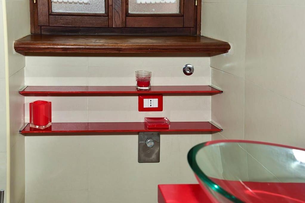 The Red Apartment โรม ภายนอก รูปภาพ