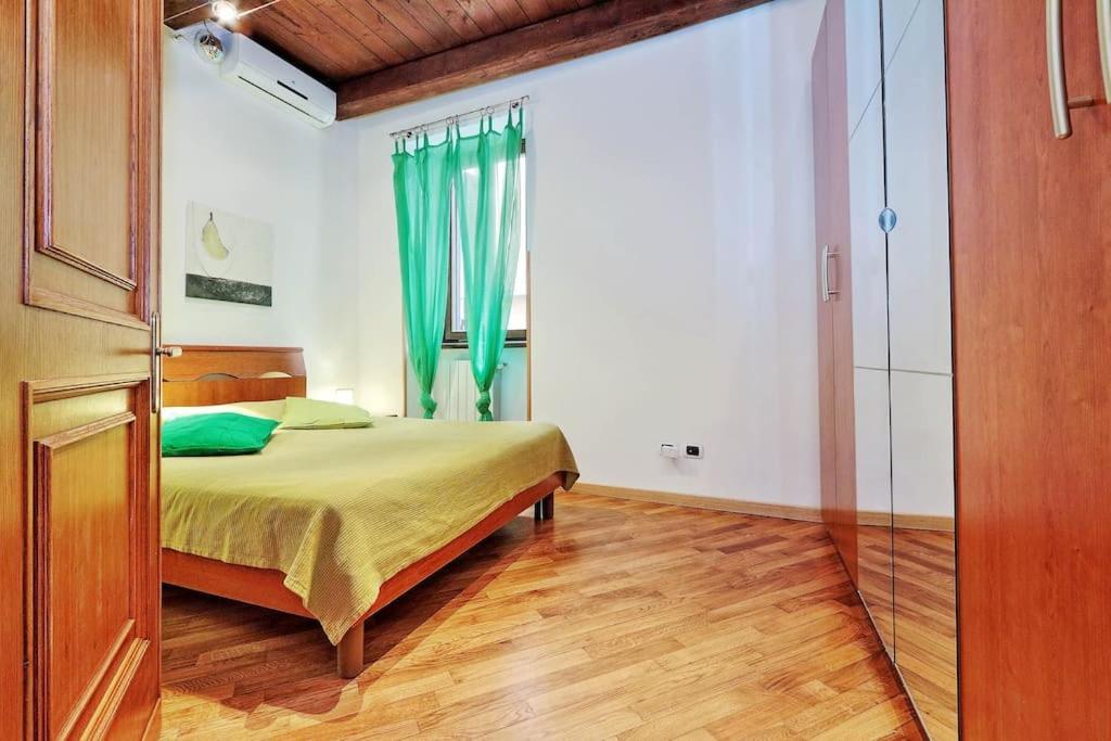 The Red Apartment โรม ภายนอก รูปภาพ